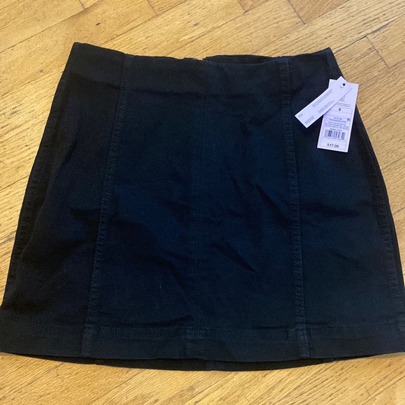wild fable Dresses & Skirts - NWT Wild fable Black Mini Skirt Size 8